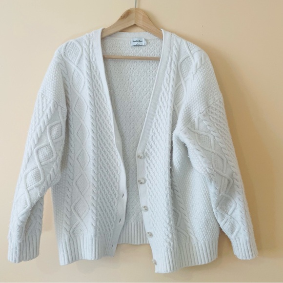 ARITZIA Sunday Best Peggy Cardigan - Picture 3 of 6